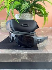 Oakley OO923902 Men's